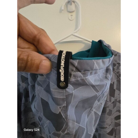 Ecko Function Jacket. Size Large - Picture 10 of 10